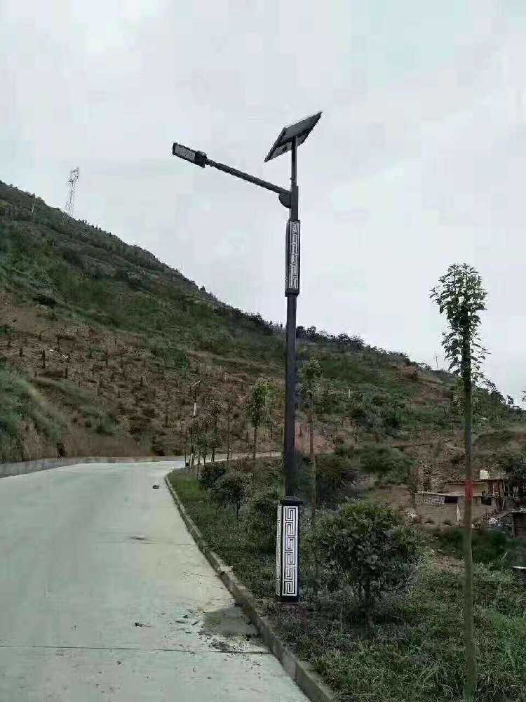 穆棱市仿古太阳能路灯